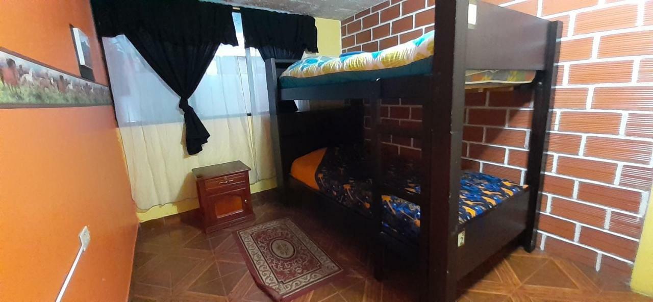 Hostal Sendero De Volcanes Latacunga Buitenkant foto