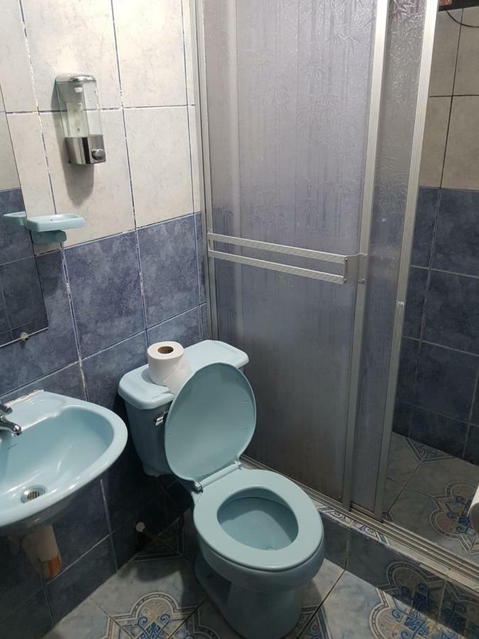 Hostal Sendero De Volcanes Latacunga Buitenkant foto